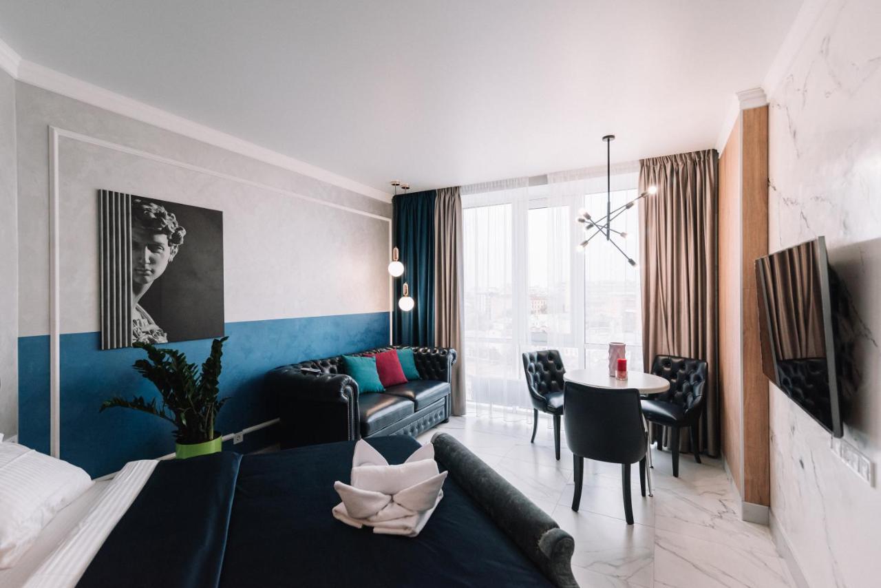 Royal Tower Vip Smart Apartments 3 Kiev Exteriör bild