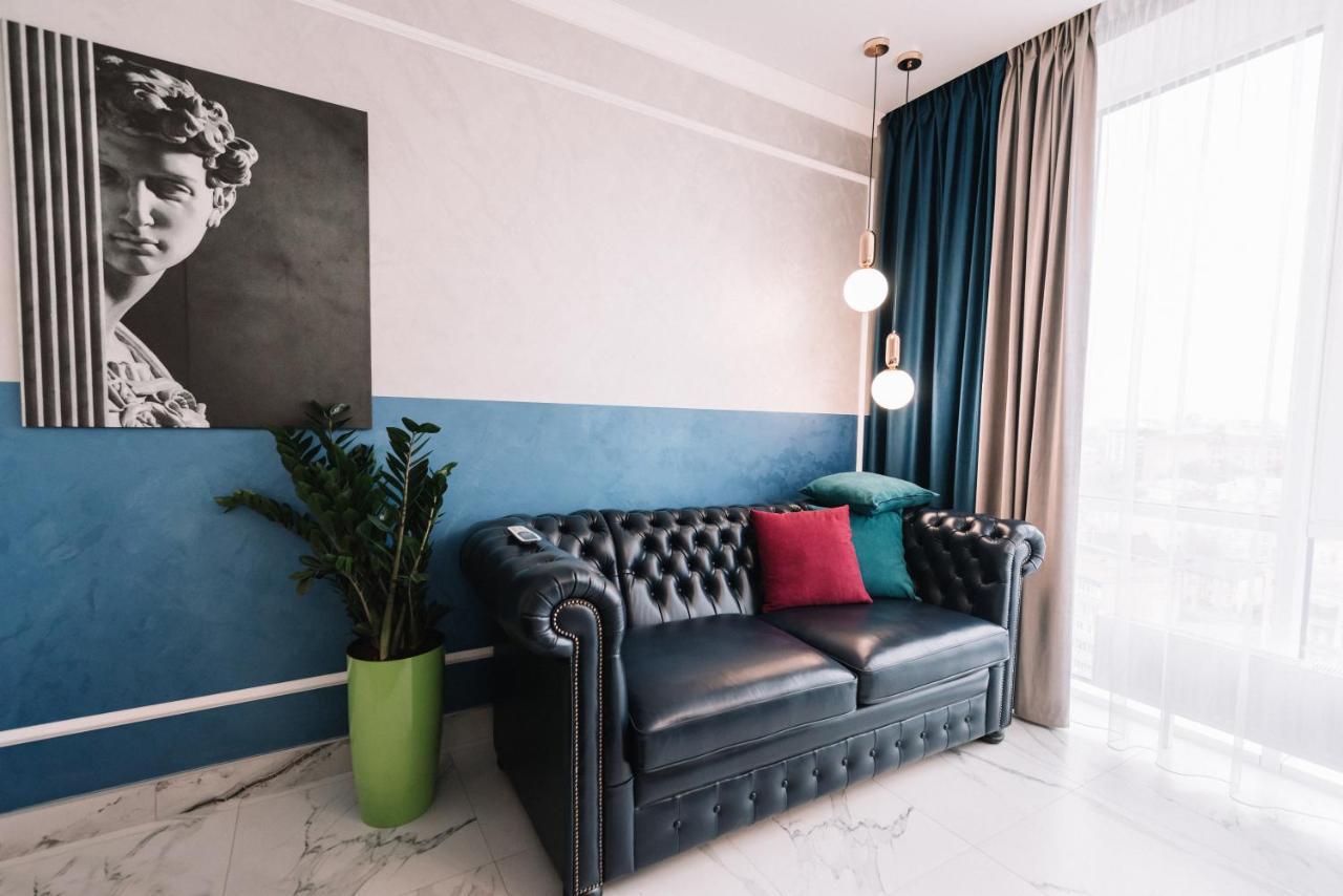 Royal Tower Vip Smart Apartments 3 Kiev Exteriör bild